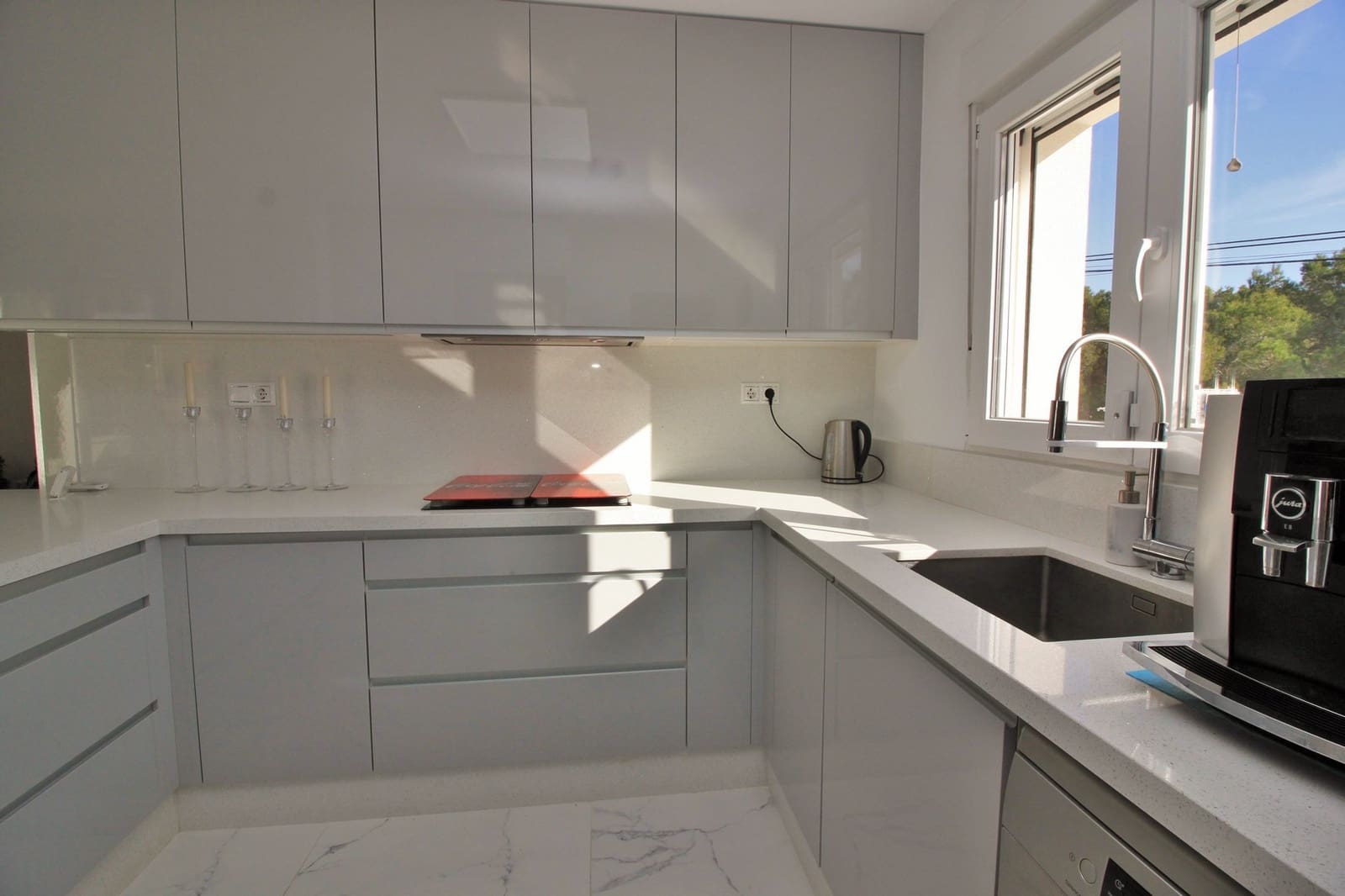 2 sovrum Villa till salu i Villamartin med pool - 399 000 € (Ref: 9199089)