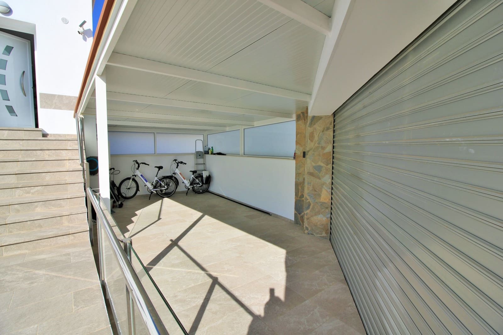 2 sovrum Villa till salu i Villamartin med pool - 399 000 € (Ref: 9199089)