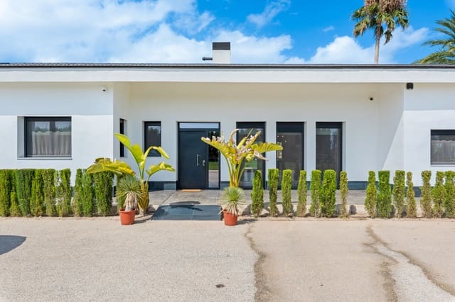 5 soveværelse Villa til salg i Las Bayas, Elche / Elx med swimmingpool garage - € 1.100.000 (Ref: 9199090)