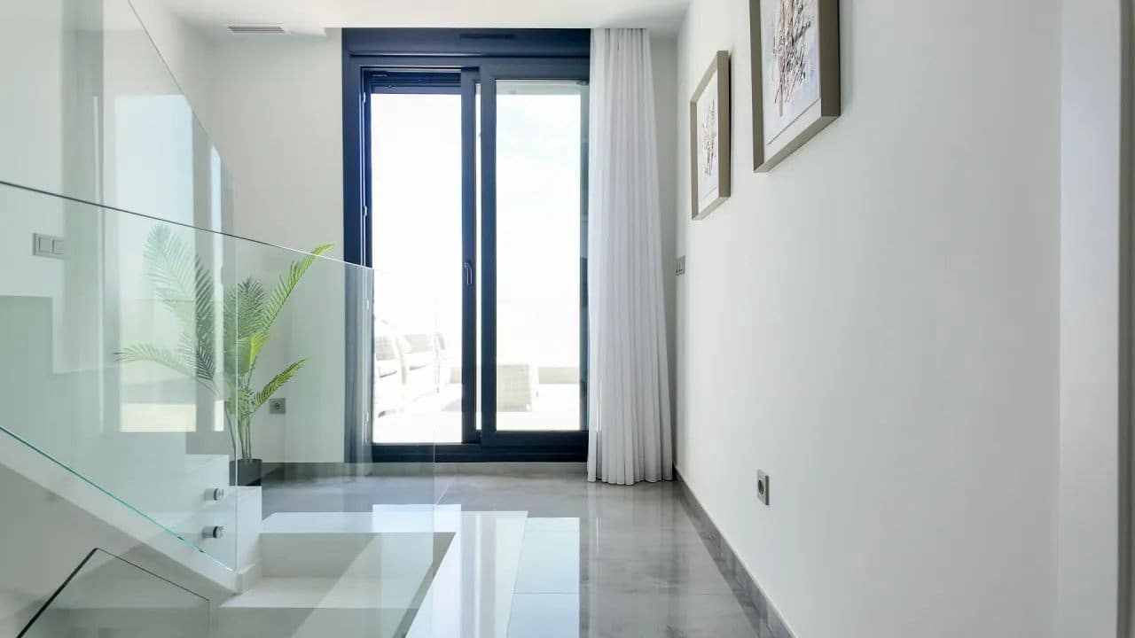 3 chambre Villa/Maison à vendre à Los Balcones avec piscine garage - 670 000 € (Ref: 9199092)