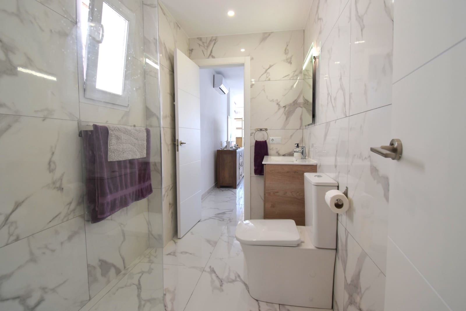 1 makuuhuone Huoneisto myytävänä paikassa Villamartin mukana uima-altaan - 155 000 € (Ref: 9199101)