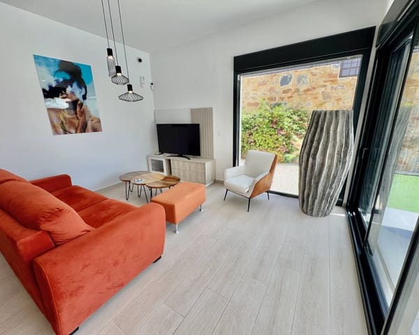 3 soveværelse Villa til salg i Algorfa med swimmingpool garage - € 560.000 (Ref: 9199106)