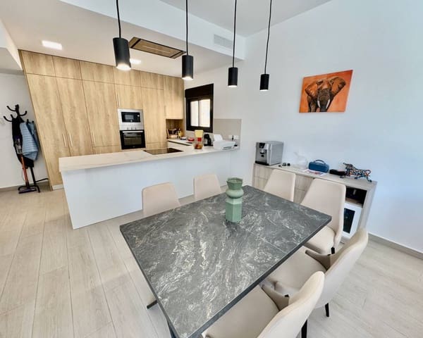 3 soveværelse Villa til salg i Algorfa med swimmingpool garage - € 560.000 (Ref: 9199106)