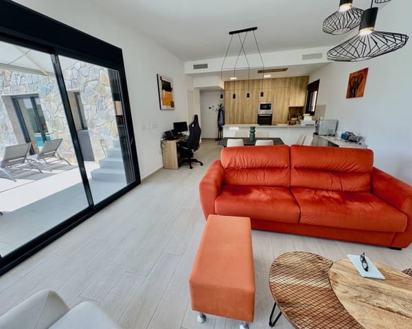 3 soveværelse Villa til salg i Algorfa med swimmingpool garage - € 560.000 (Ref: 9199106)