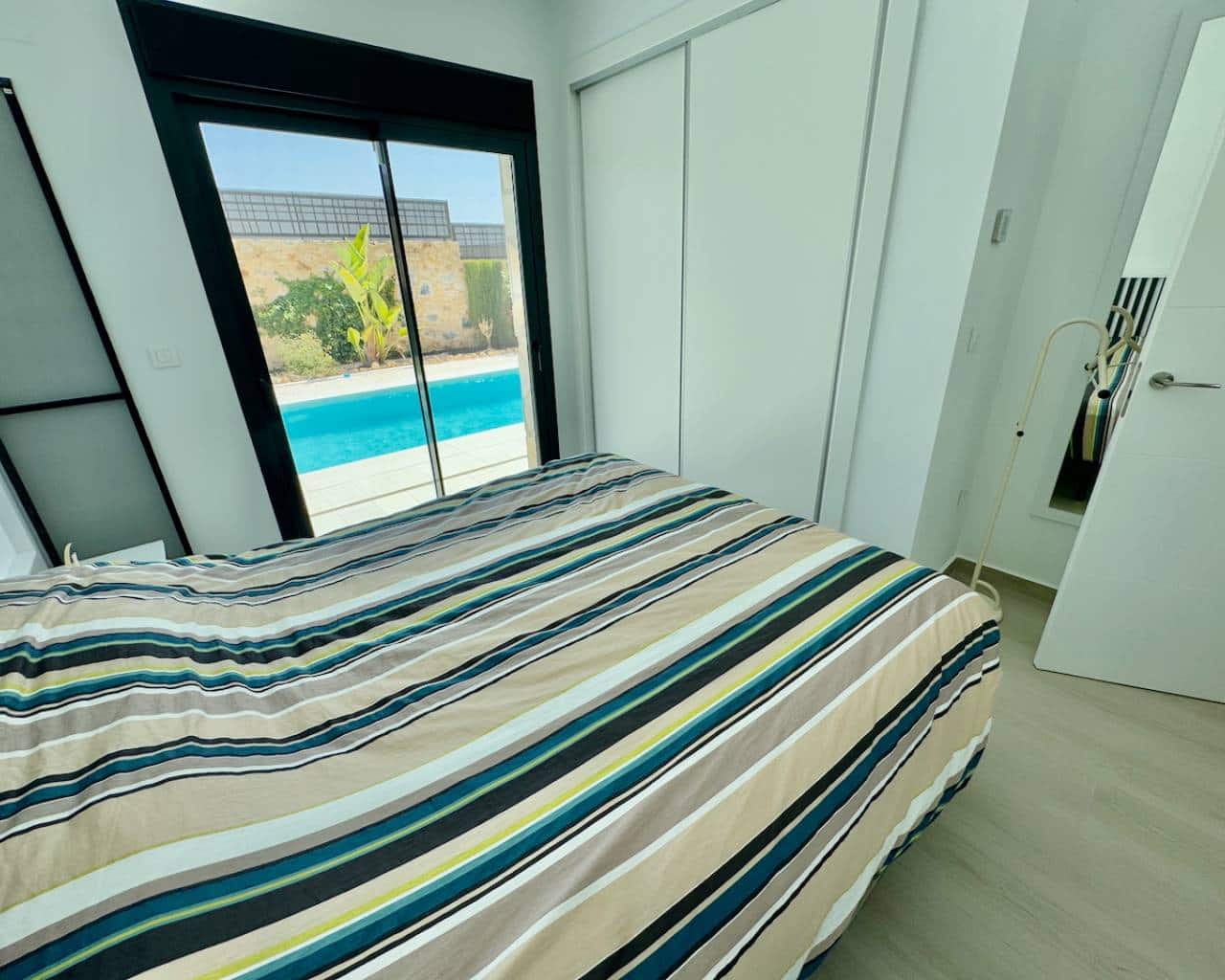 3 bedroom Villa for sale in Algorfa with pool garage - € 560,000 (Ref: 9199106)