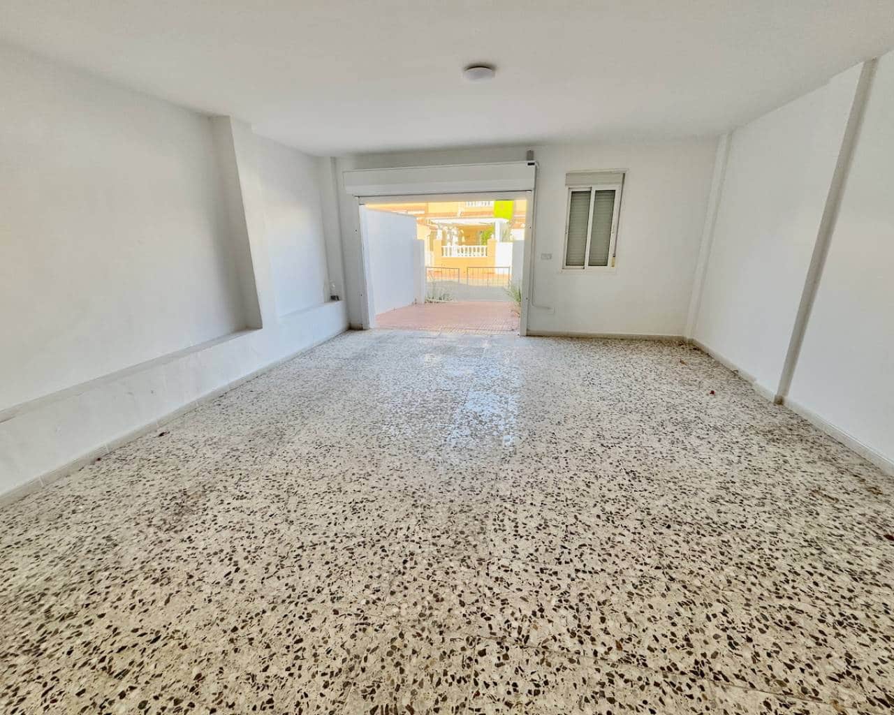 3 bedroom Villa for sale in Ciudad Quesada with pool garage - € 215,000 (Ref: 9199107)