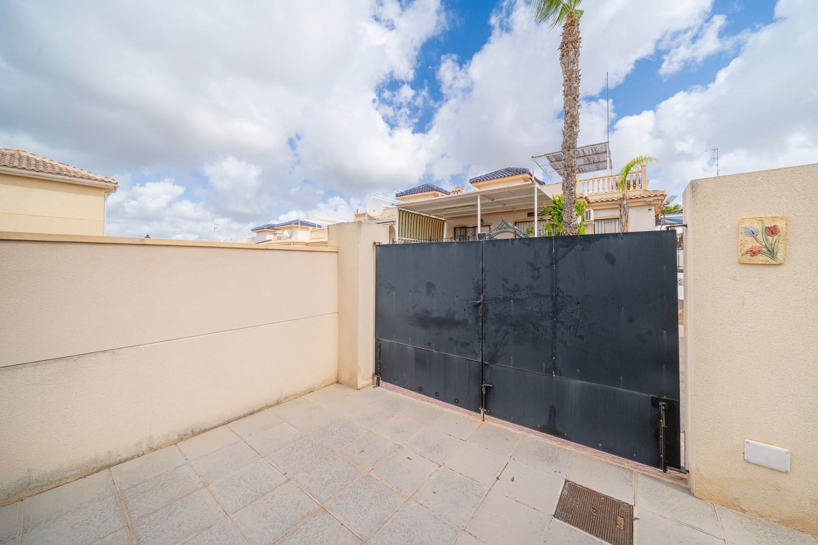 2 bedroom Villa for sale in Ciudad Quesada with pool garage - € 259,000 (Ref: 9199108)