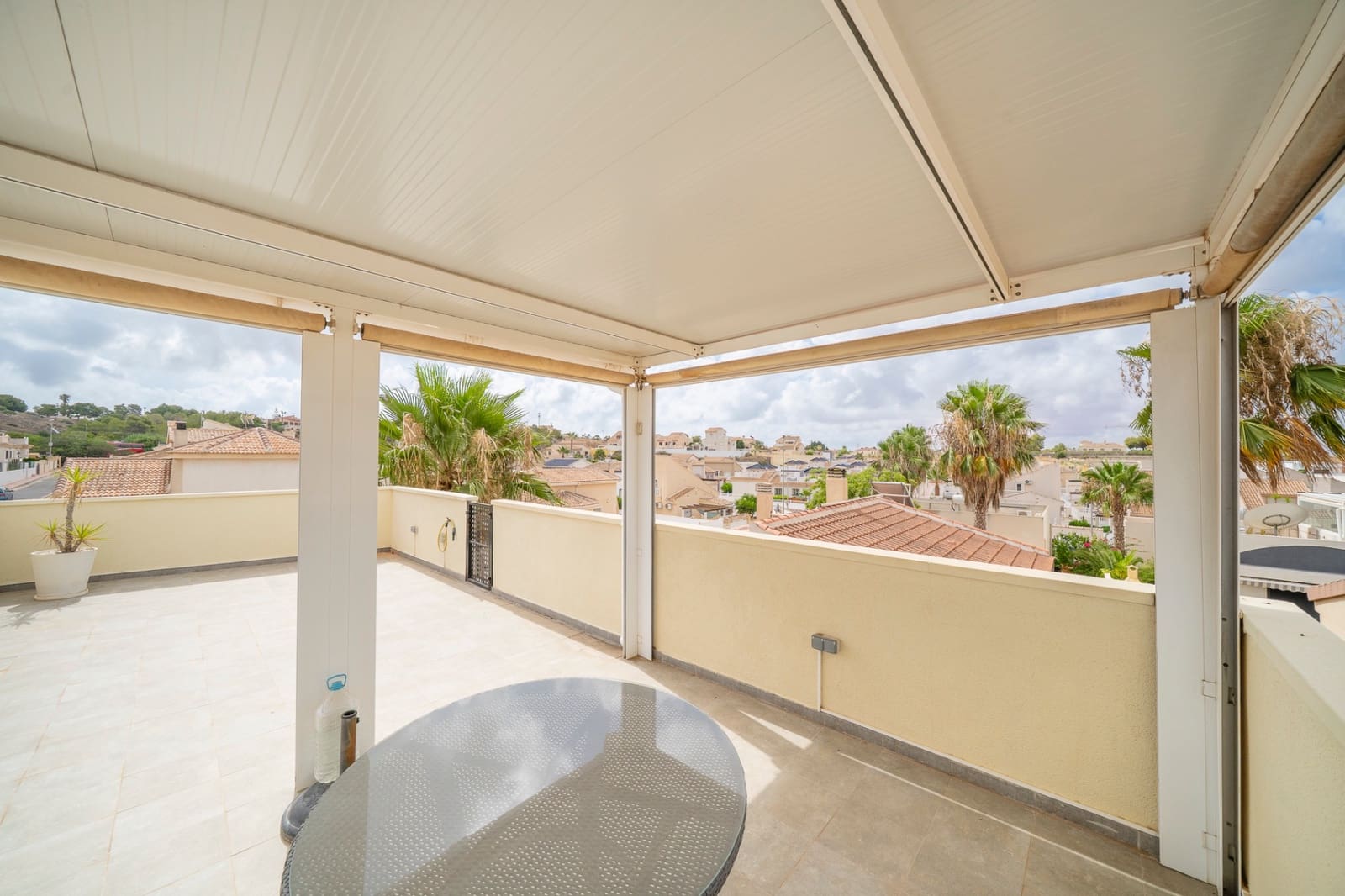 2 bedroom Villa for sale in Ciudad Quesada with pool garage - € 259,000 (Ref: 9199108)