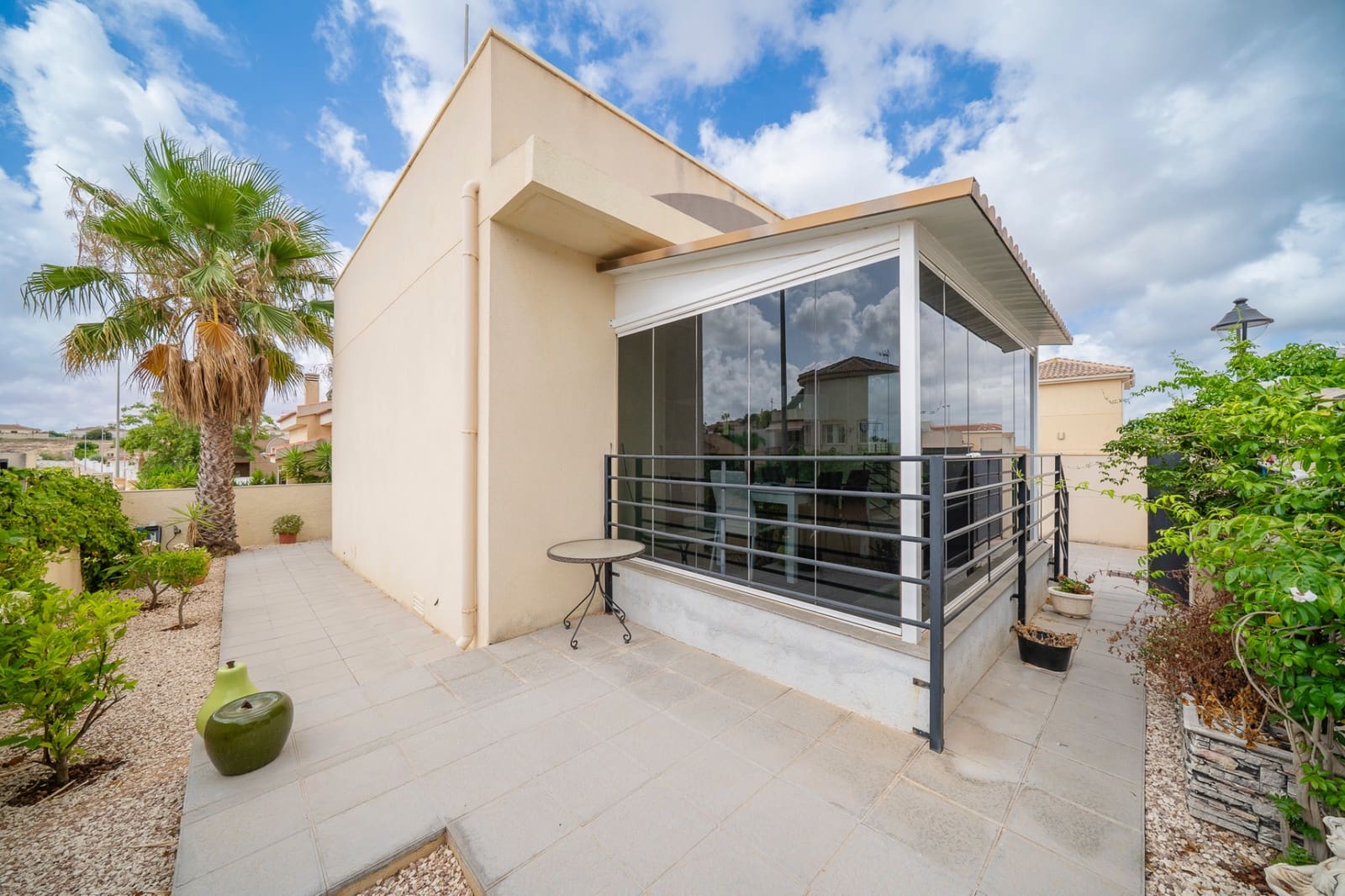 2 bedroom Villa for sale in Ciudad Quesada with pool garage - € 259,000 (Ref: 9199108)