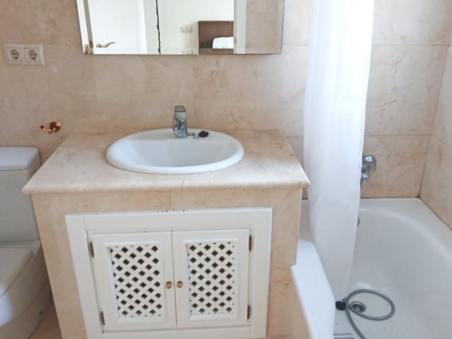 2 makuuhuone Huoneisto myytävänä paikassa Roda, San Javier mukana uima-altaan 
autotalli - 151 900 € (Ref: 9199109)