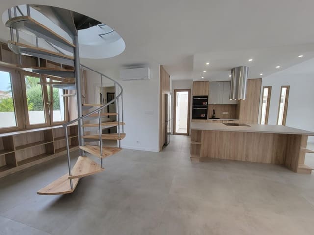 3 Zimmer Villa zu verkaufen in La Zenia, Orihuela mit Pool - 1.400.000 € (Ref: 9199110)