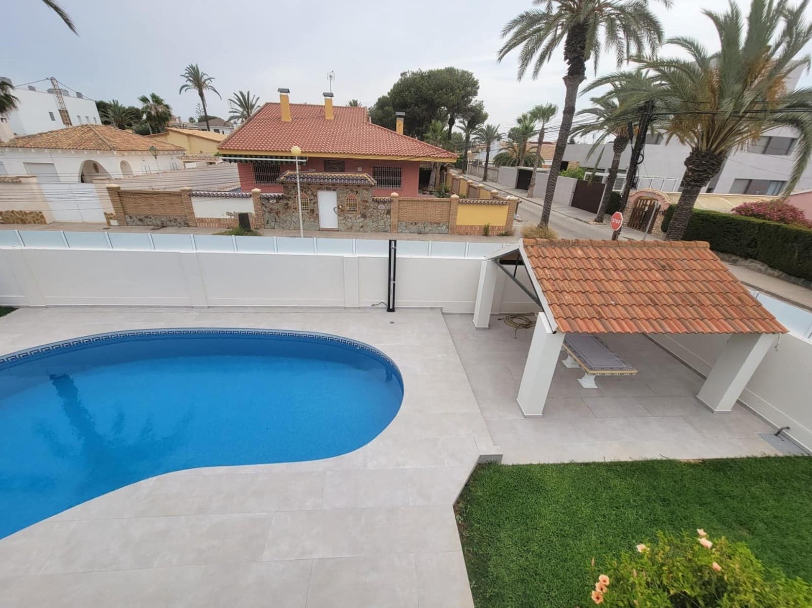 3 soverom Villa til salgs i Orihuela Costa med svømmebasseng - € 1 400 000 (Ref: 9199110)