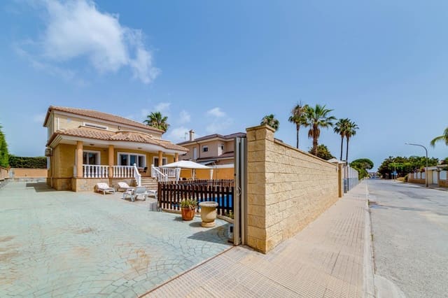 4 slaapkamer Villa te koop in Ciudad, San Javier met zwembad - € 510.000 (Ref: 9199111)