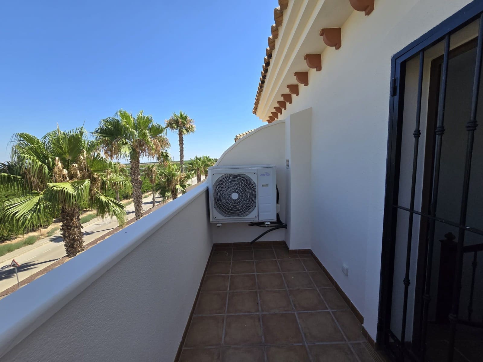 Chalet de 3 habitaciones en Algorfa en venta con piscina - 230.000 € (Ref: 9199114)