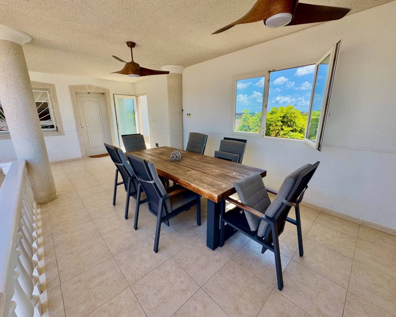 6 bedroom Villa for sale in Rojales with pool garage - € 999,000 (Ref: 9199118)