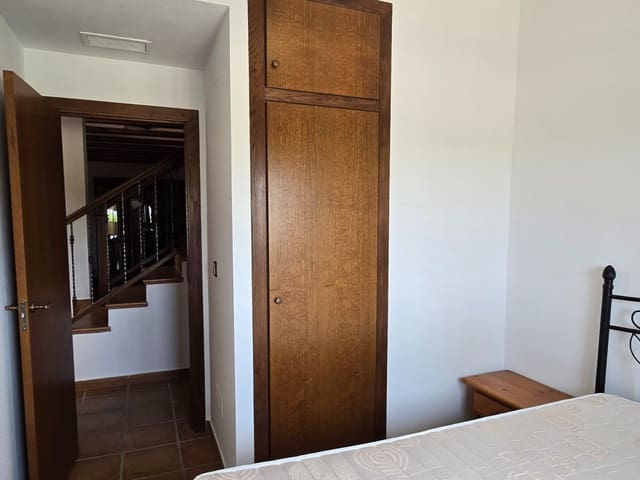 3 quarto Moradia para venda em Algorfa com piscina - 230 000 € (Ref: 9199133)