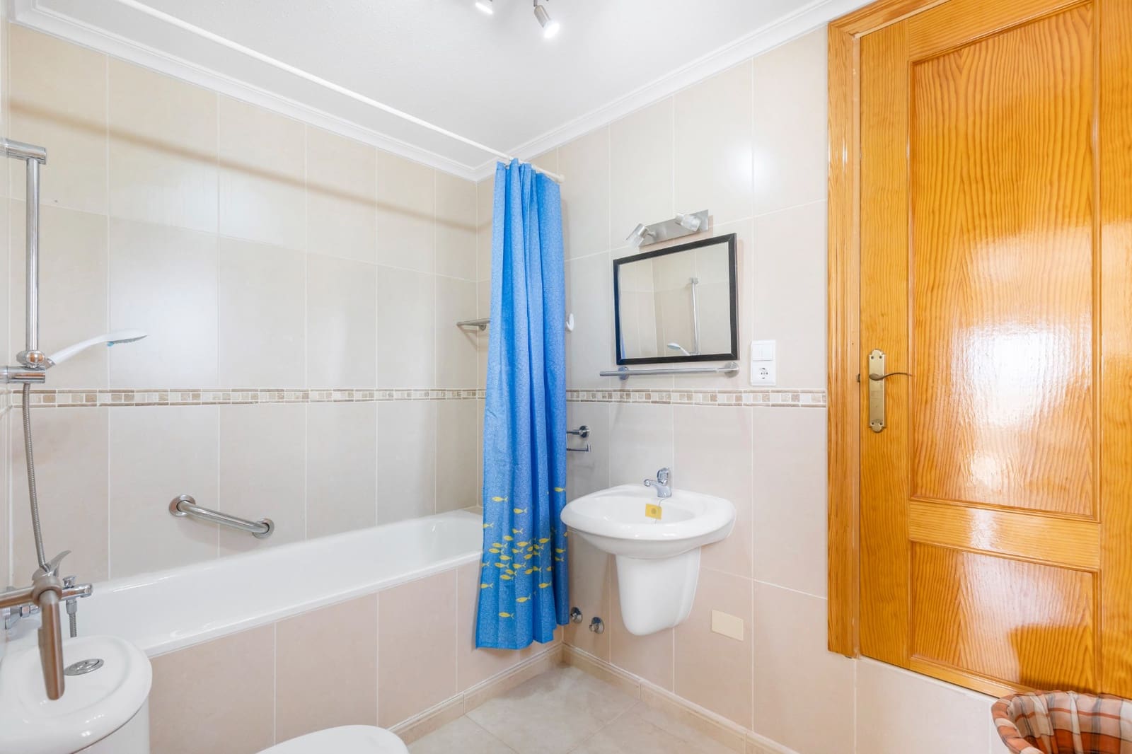 5 bedroom Villa for sale in San Fulgencio with pool garage - € 520,000 (Ref: 9199137)