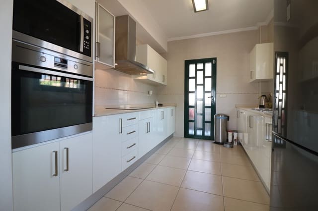 4 camera da letto Villa in vendita in Ciudad Quesada, Rojales con piscina garage - 520.000 € (Rif: 9199141)