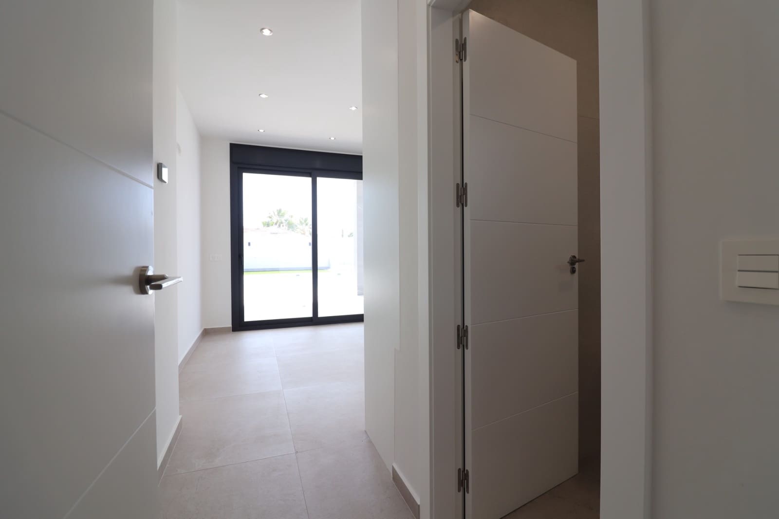 Chalet de 3 habitaciones en Ciudad Quesada en venta con piscina garaje - 799.900 € (Ref: 9199143)