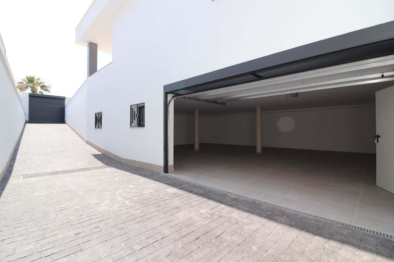 Chalet de 3 habitaciones en Ciudad Quesada en venta con piscina garaje - 799.900 € (Ref: 9199143)