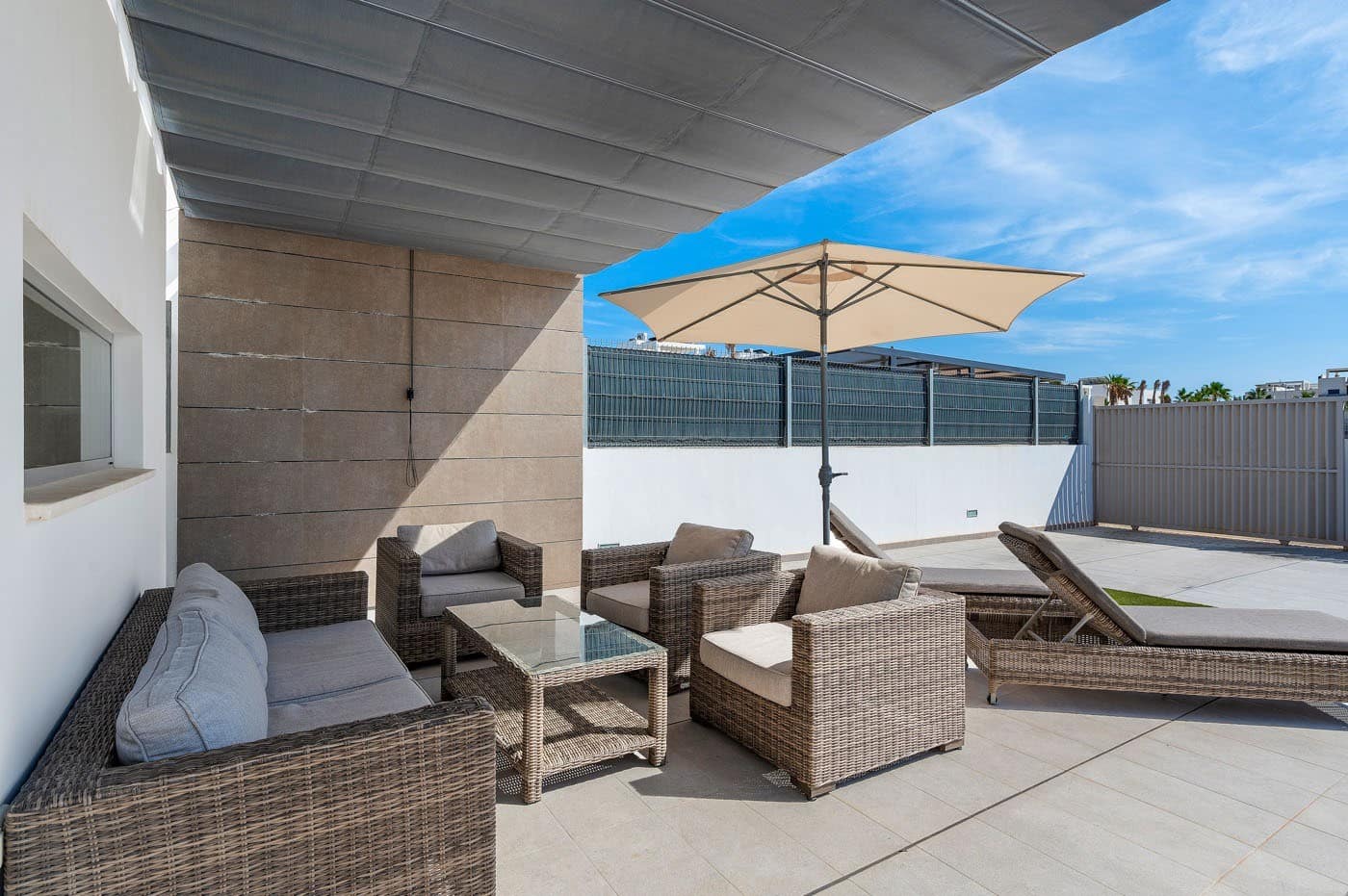 3 soverom Villa til salgs i Guardamar del Segura med svømmebasseng - € 400 000 (Ref: 9199145)