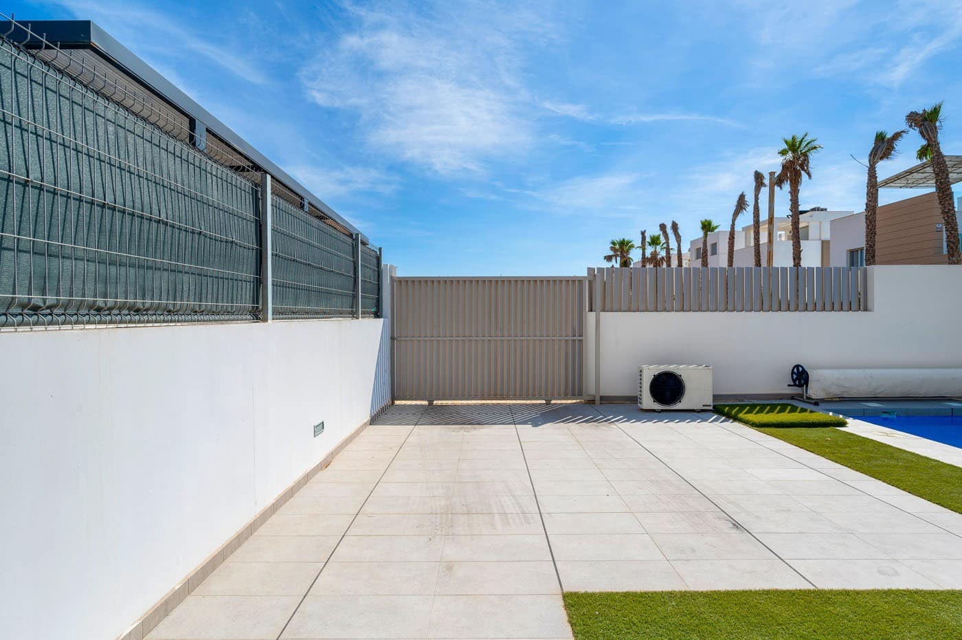 3 soverom Villa til salgs i Guardamar del Segura med svømmebasseng - € 400 000 (Ref: 9199145)