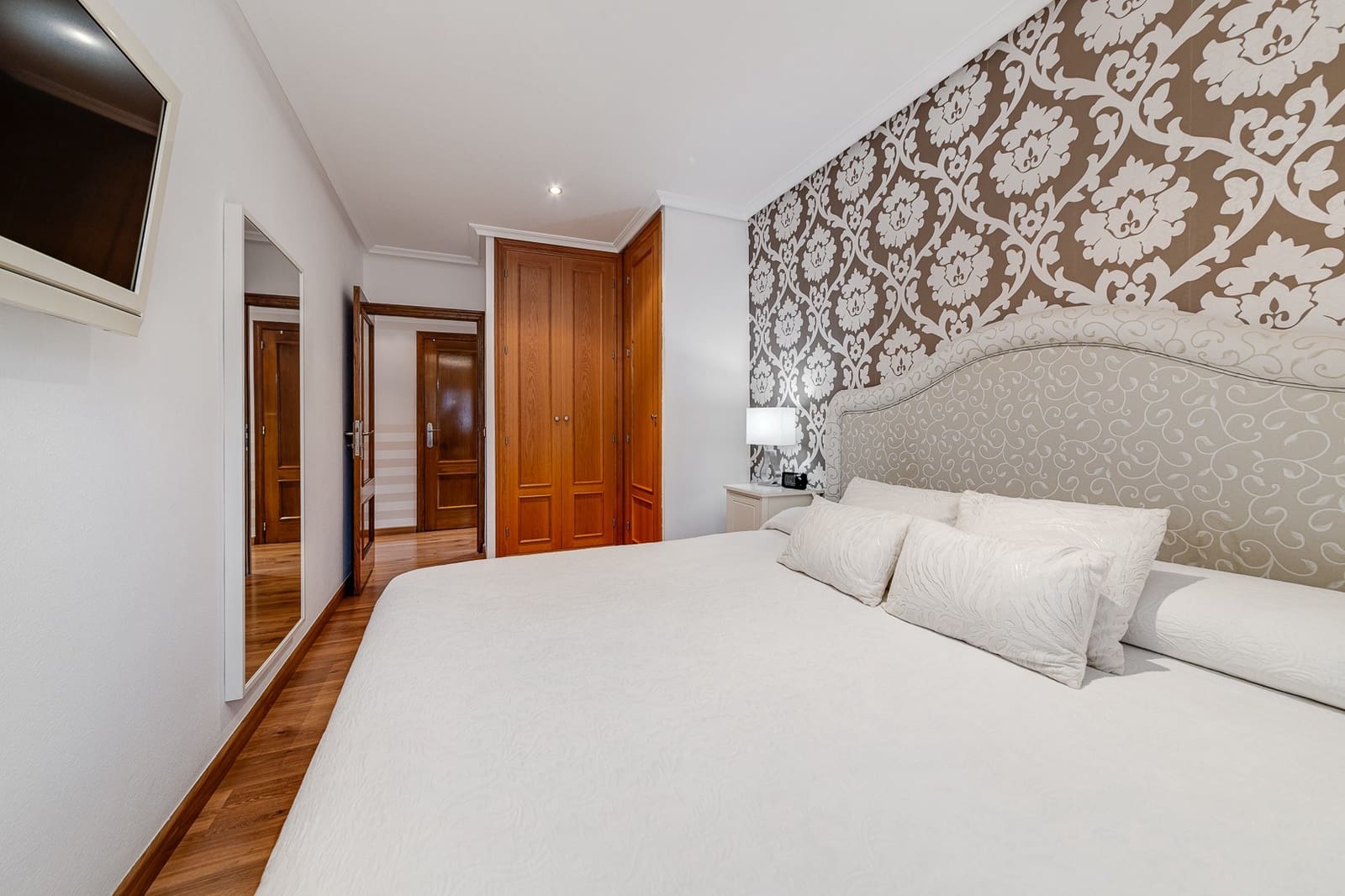 6 bedroom Villa for sale in San Javier with pool garage - € 615,000 (Ref: 9199148)