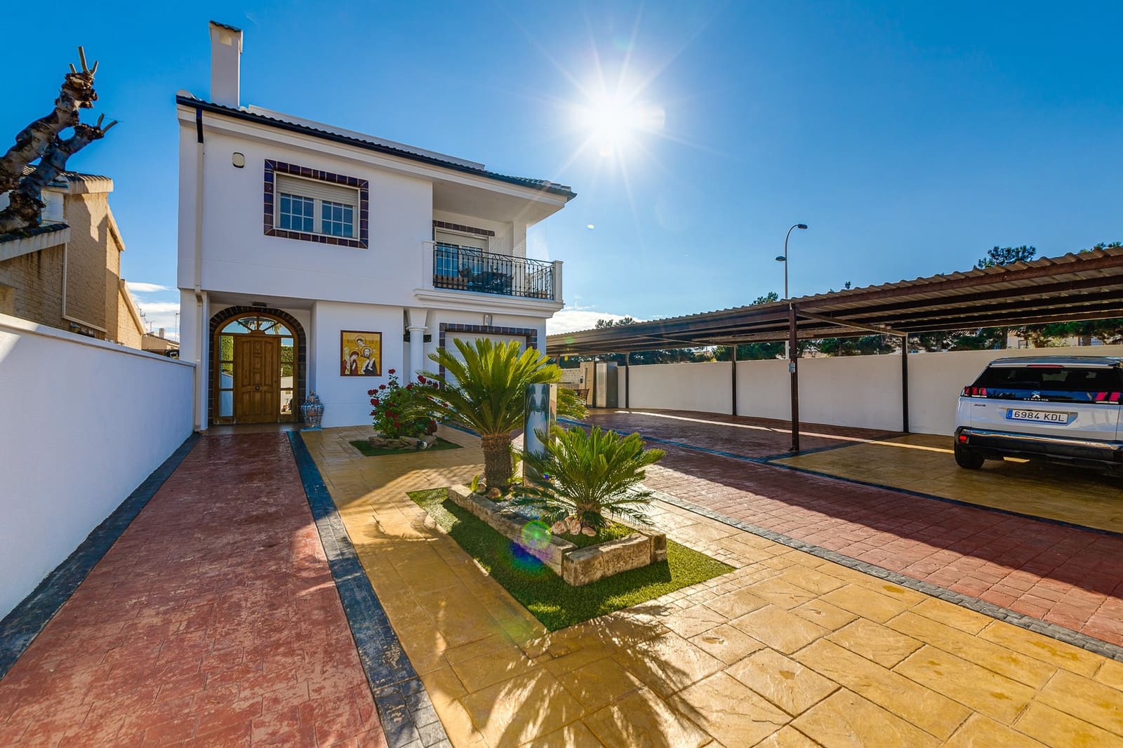 6 bedroom Villa for sale in San Javier with pool garage - € 615,000 (Ref: 9199148)