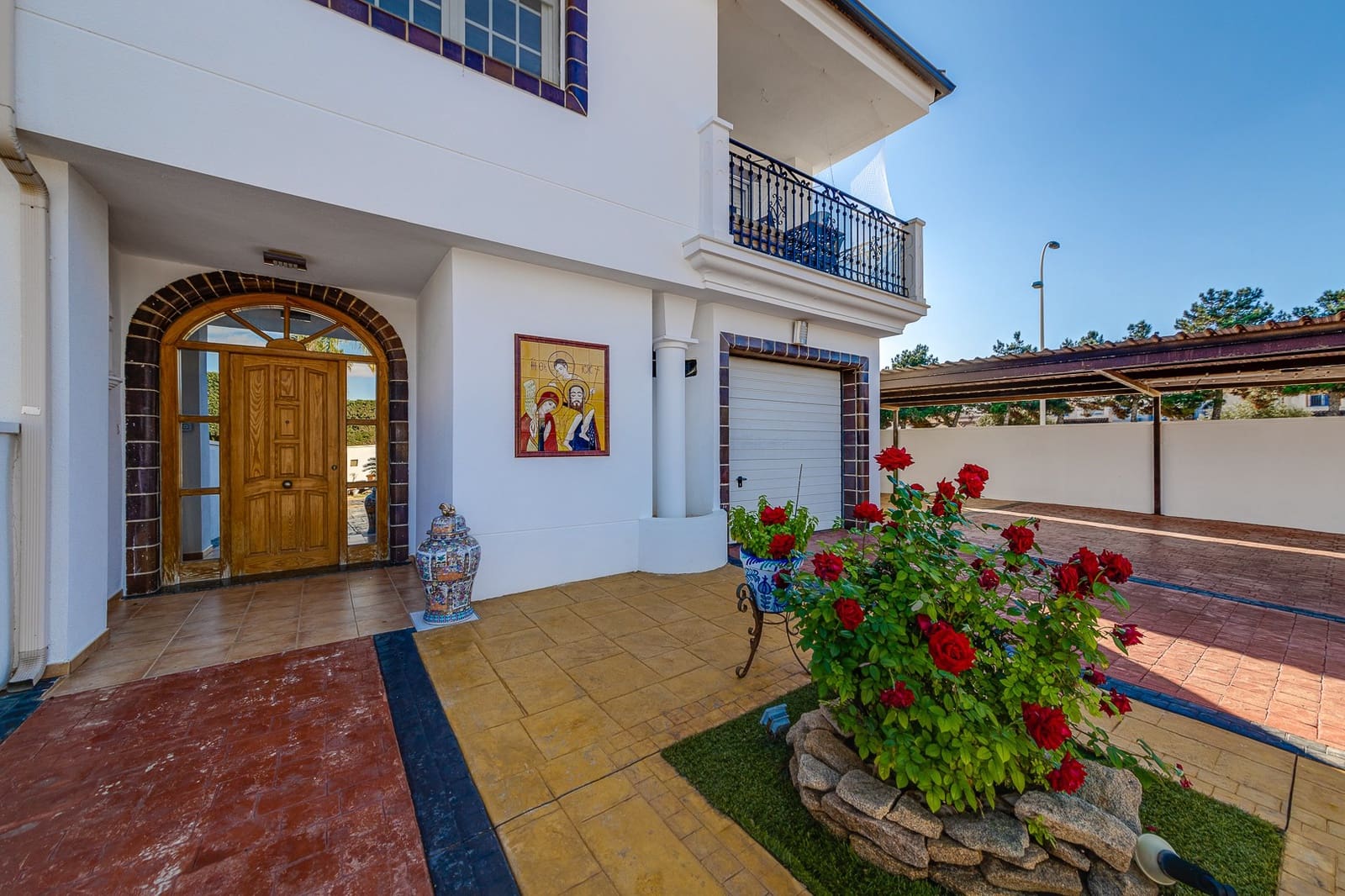 6 bedroom Villa for sale in San Javier with pool garage - € 615,000 (Ref: 9199148)