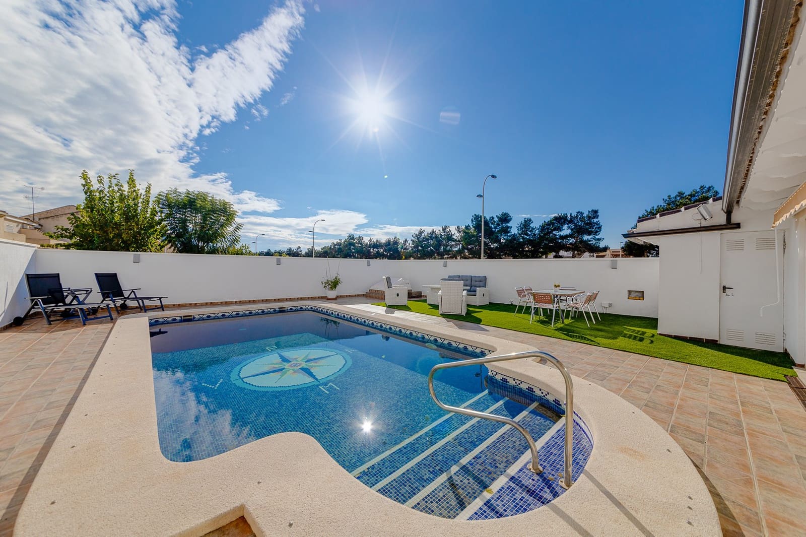 6 bedroom Villa for sale in San Javier with pool garage - € 615,000 (Ref: 9199148)