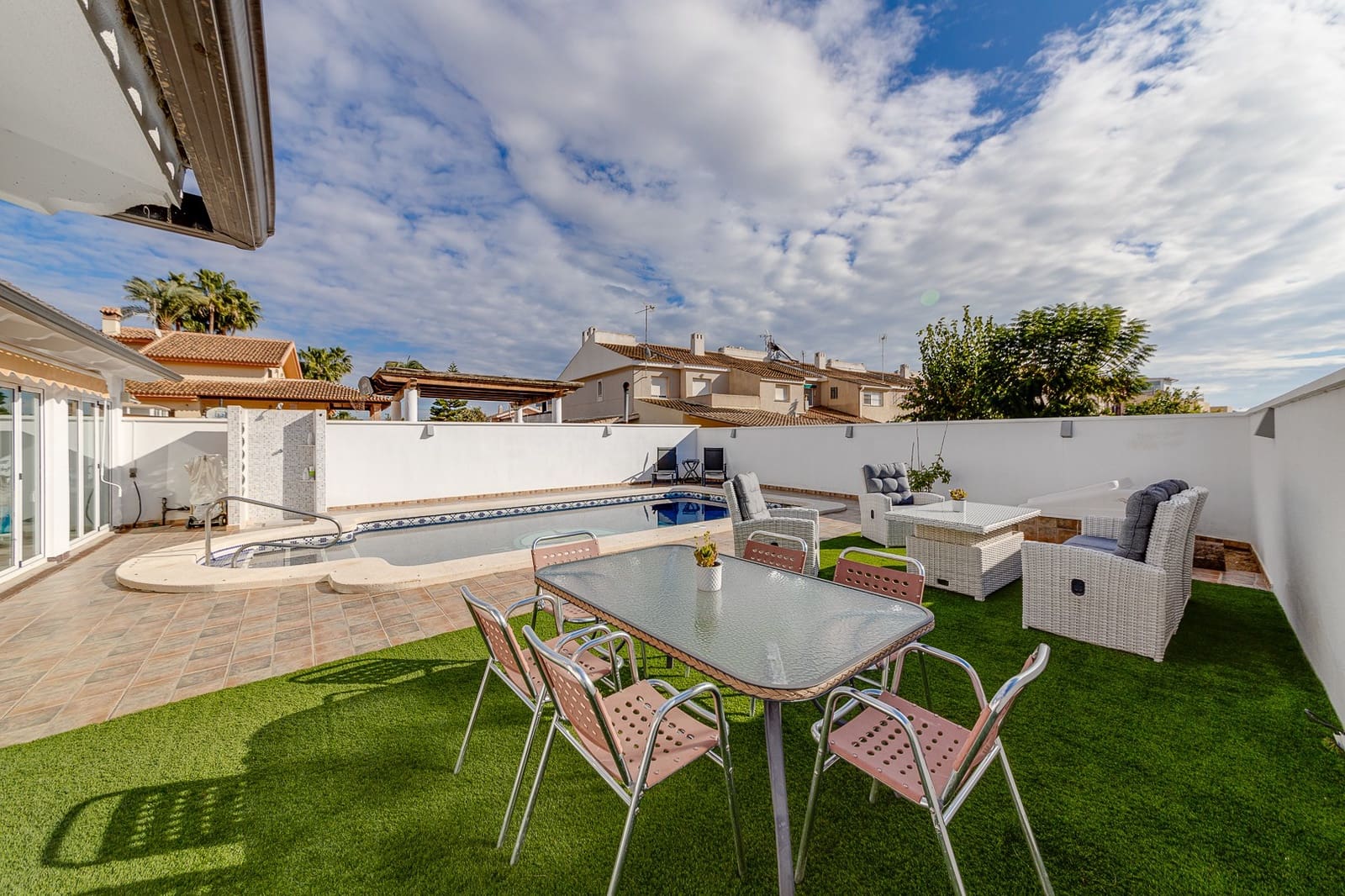 6 bedroom Villa for sale in San Javier with pool garage - € 615,000 (Ref: 9199148)