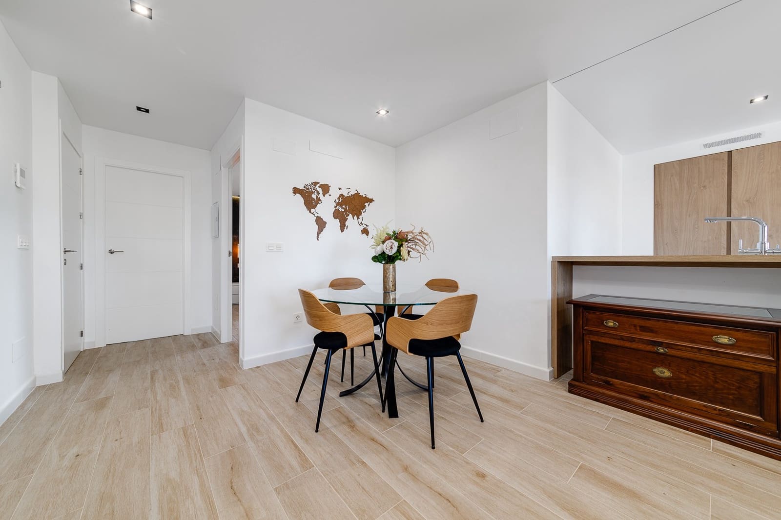 6 bedroom Villa for sale in San Javier with pool garage - € 615,000 (Ref: 9199148)