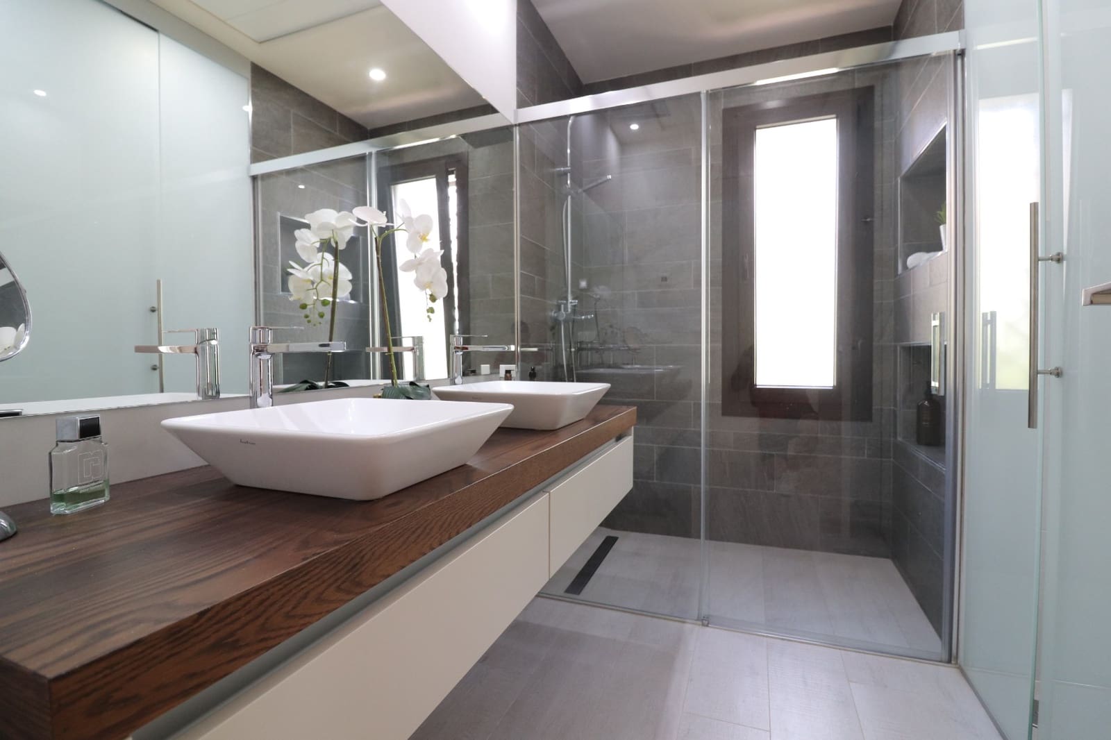 Chalet de 3 habitaciones en Algorfa en venta con piscina garaje - 595.000 € (Ref: 9199159)