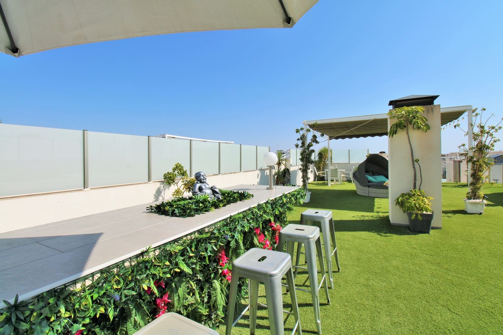 4 bedroom Villa for sale in Villamartin with pool - € 477,000 (Ref: 9199170)