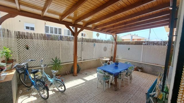 4 bedroom Villa for sale in Los Narejos - Punta Calera, Los Alcázares with garage - € 310,000 (Ref: 9199176)