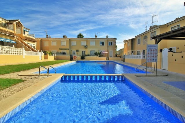 3 camera da letto Casa in vendita in Villamartin, Orihuela con piscina - 159.995 € (Rif: 9199189)