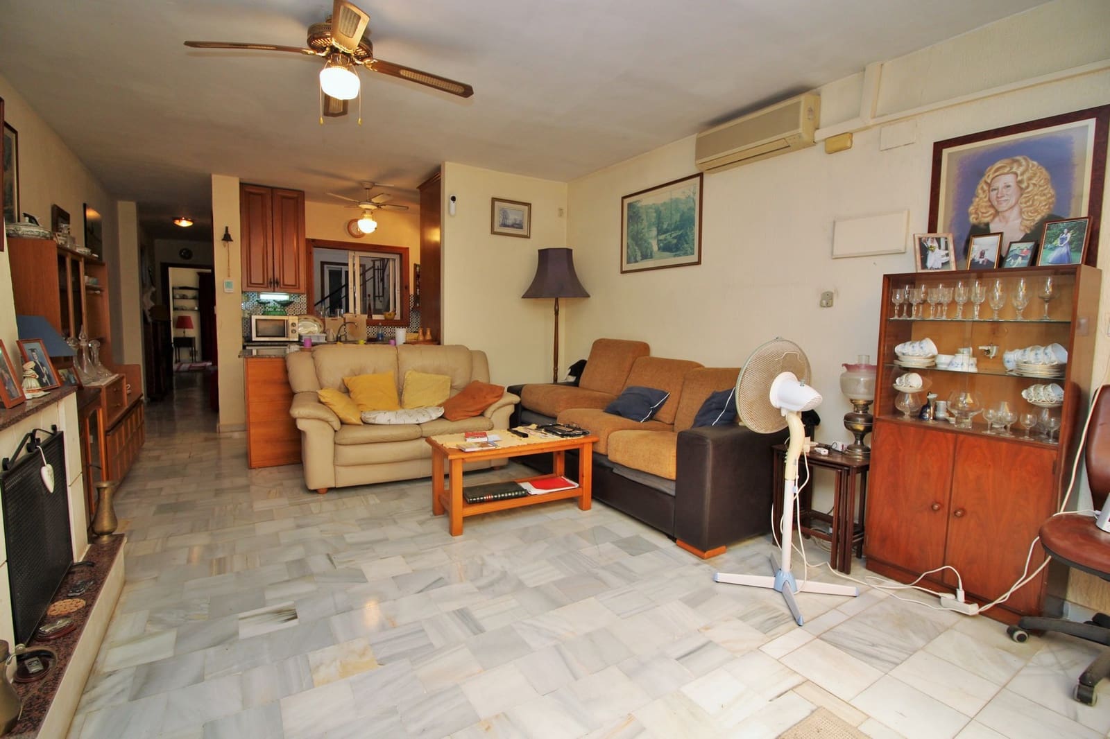 3 camera da letto Casa in vendita in Villamartin con piscina - 159.995 € (Rif: 9199189)