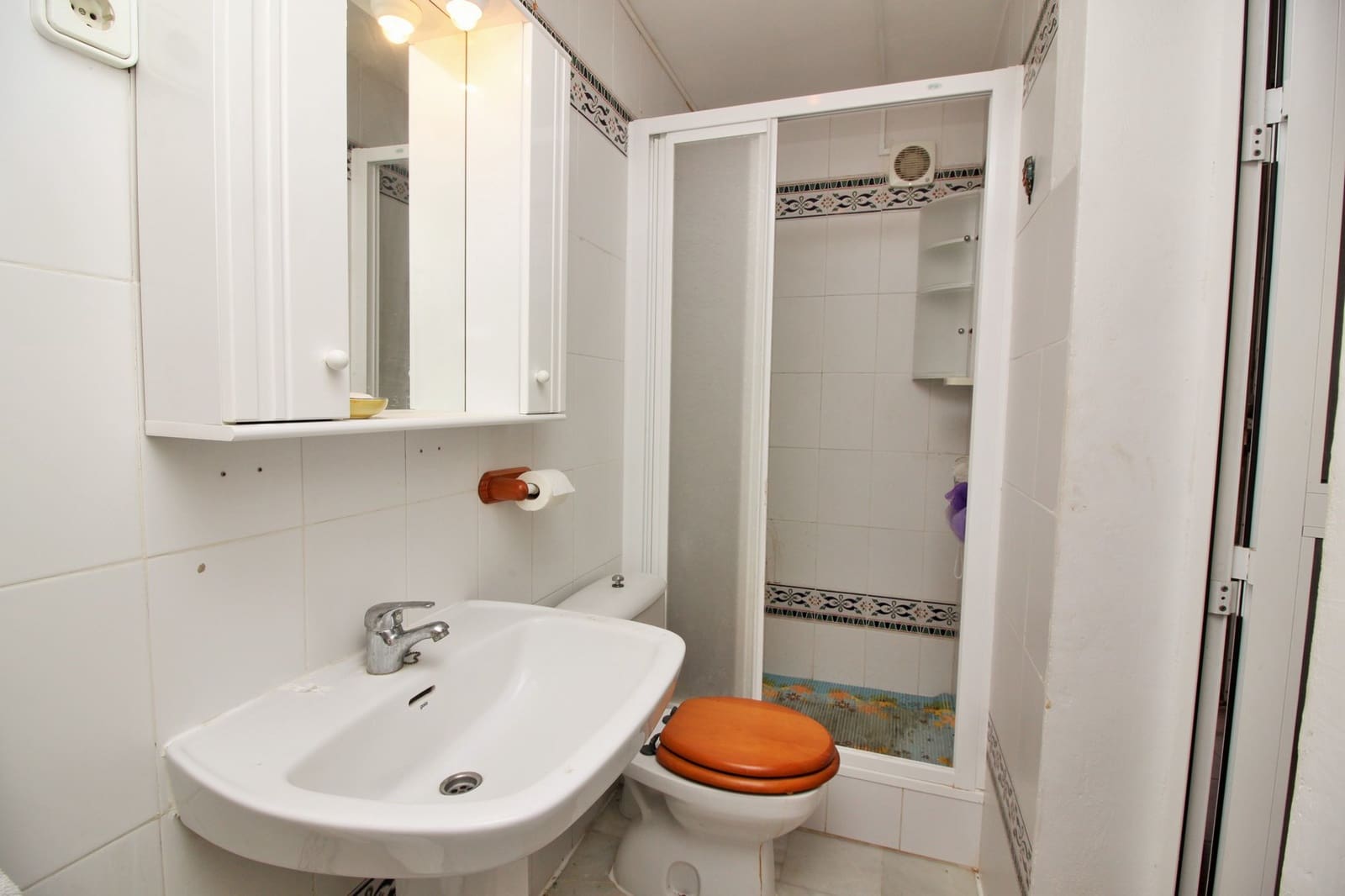 3 camera da letto Casa in vendita in Villamartin con piscina - 159.995 € (Rif: 9199189)