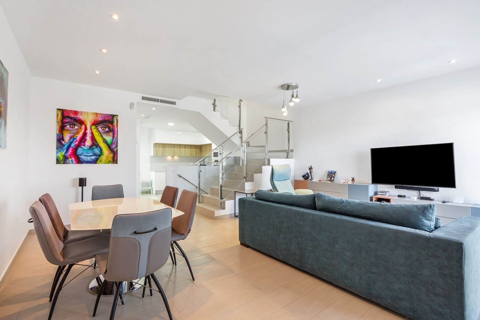 3 soveværelse Villa til salg i Ciudad Quesada med swimmingpool - € 389.000 (Ref: 9199203)