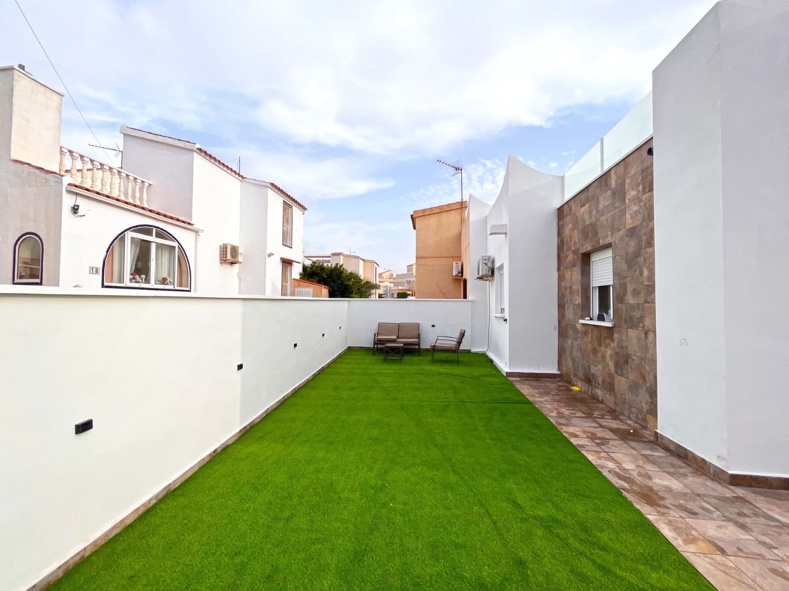 2 makuuhuone Bungalow myytävänä paikassa Playa Flamenca - 219 000 € (Ref: 9199205)