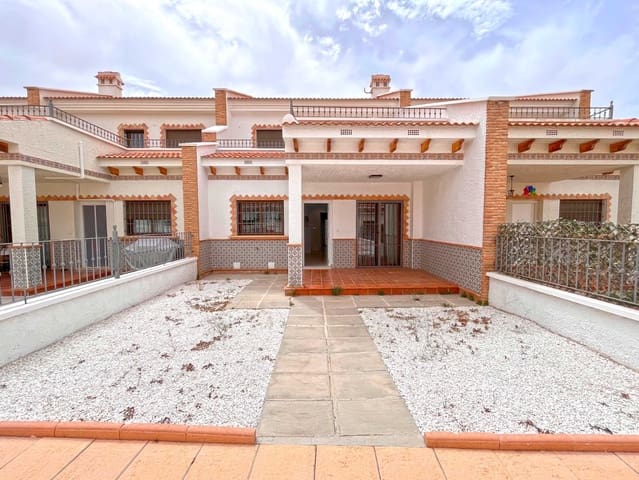 3 Zimmer Haus zu verkaufen in San Miguel de Salinas mit Pool - 229.000 € (Ref: 9199207)