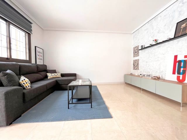 3 Zimmer Haus zu verkaufen in San Miguel de Salinas mit Pool - 229.000 € (Ref: 9199207)