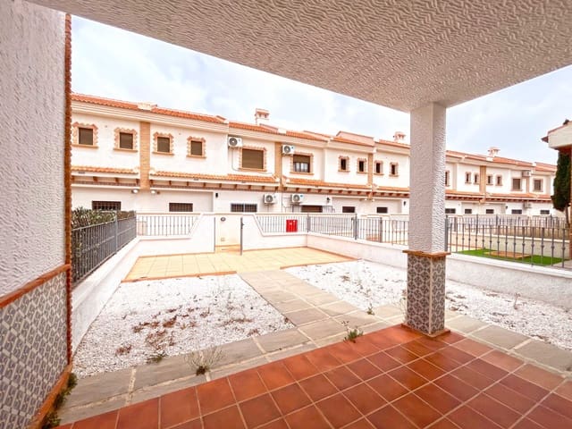 3 Zimmer Haus zu verkaufen in San Miguel de Salinas mit Pool - 229.000 € (Ref: 9199207)