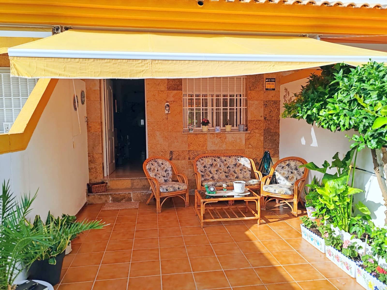 3 soverom Hus til salgs i Los Alcazares med svømmebasseng - € 269 000 (Ref: 9199215)