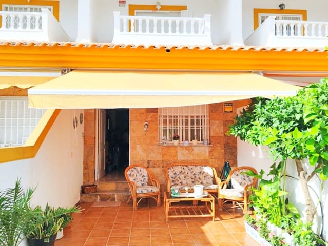 3 soveværelse Byhus til salg i Los Narejos - Punta Calera, Los Alcázares med swimmingpool - € 269.000 (Ref: 9199215)