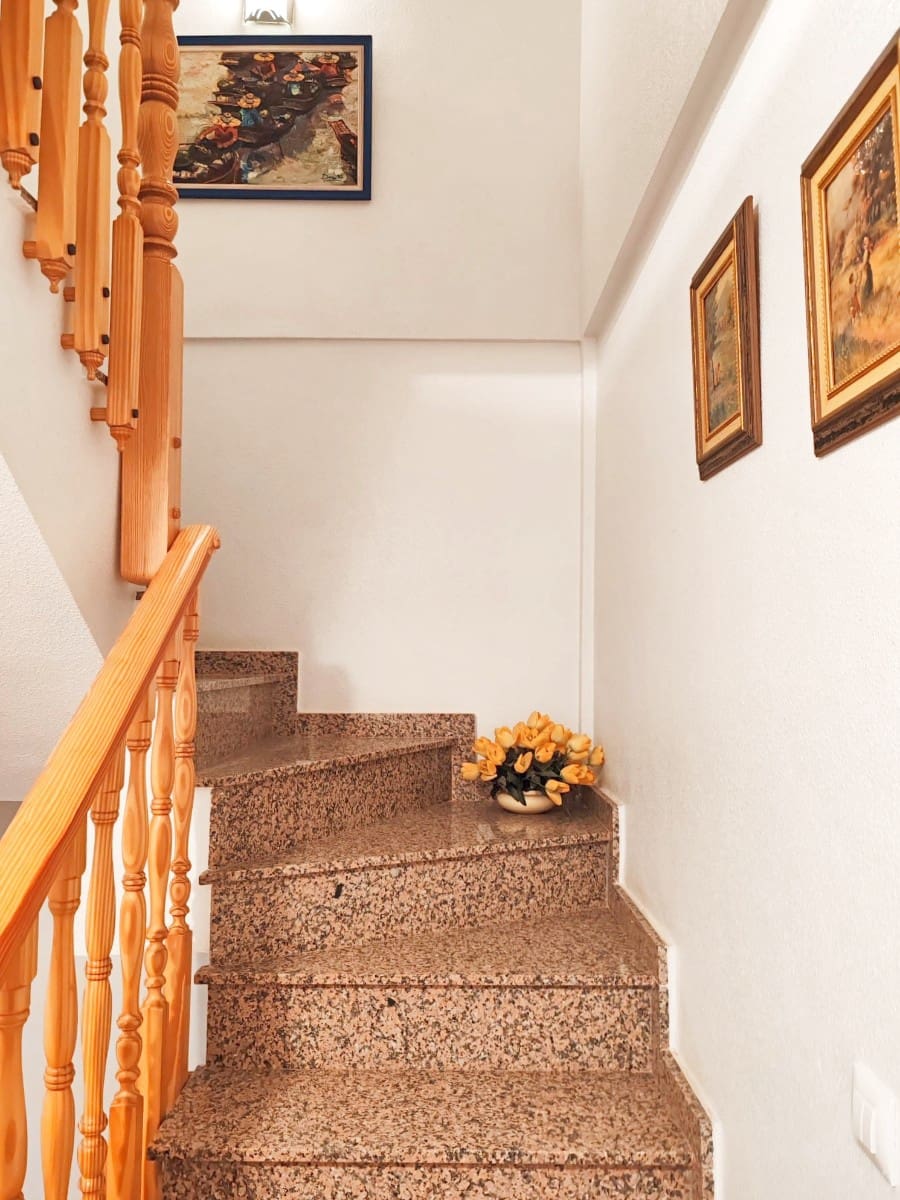 3 soverom Hus til salgs i Los Alcazares med svømmebasseng - € 269 000 (Ref: 9199215)