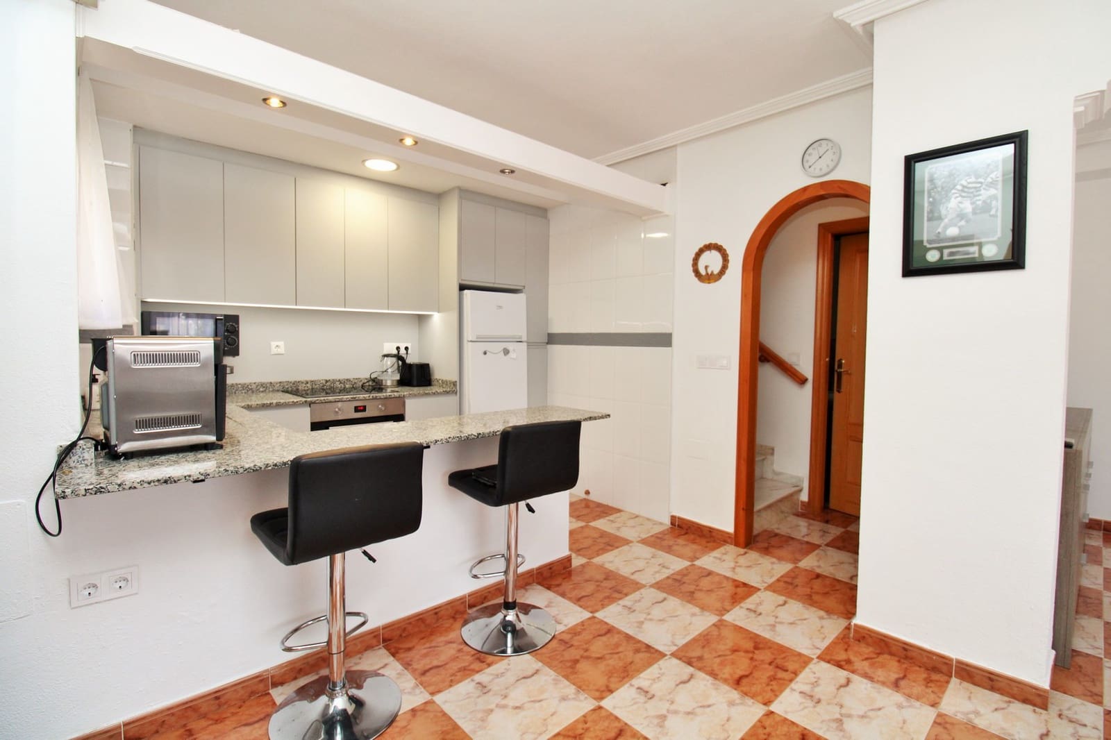 2 soverom Kjedet enebolig til salgs i La Zenia med svømmebasseng - € 239 000 (Ref: 9199216)