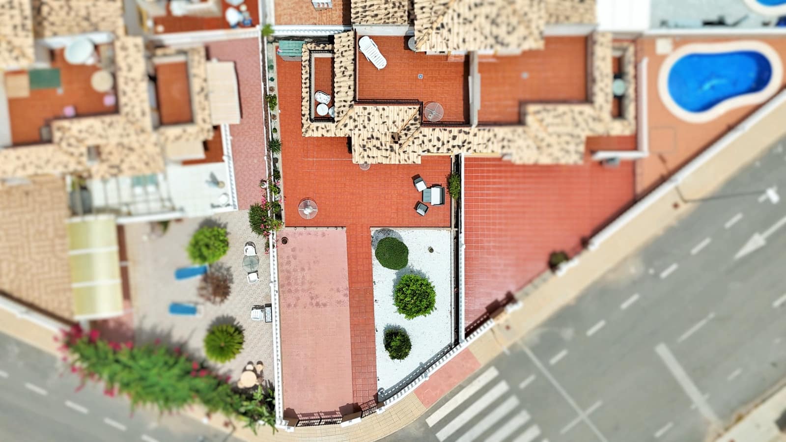 2 soverom Kjedet enebolig til salgs i La Zenia med svømmebasseng - € 239 000 (Ref: 9199216)