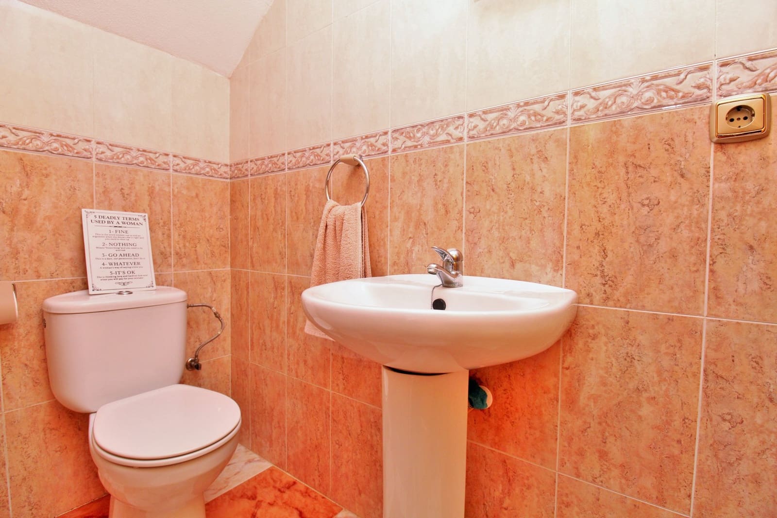 2 soverom Kjedet enebolig til salgs i La Zenia med svømmebasseng - € 239 000 (Ref: 9199216)