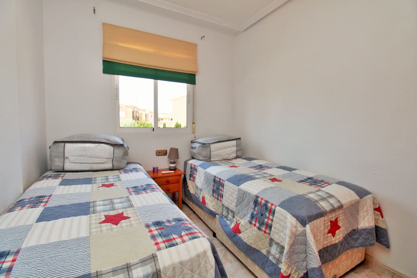 2 soverom Kjedet enebolig til salgs i La Zenia med svømmebasseng - € 239 000 (Ref: 9199216)